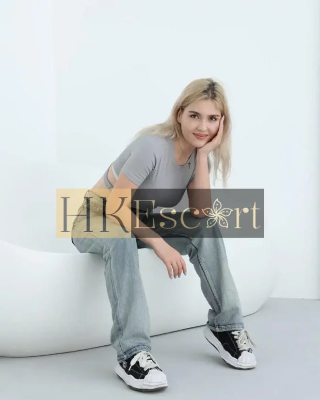 Martina, 19 years old, weight 57 kg, height 173 cm
