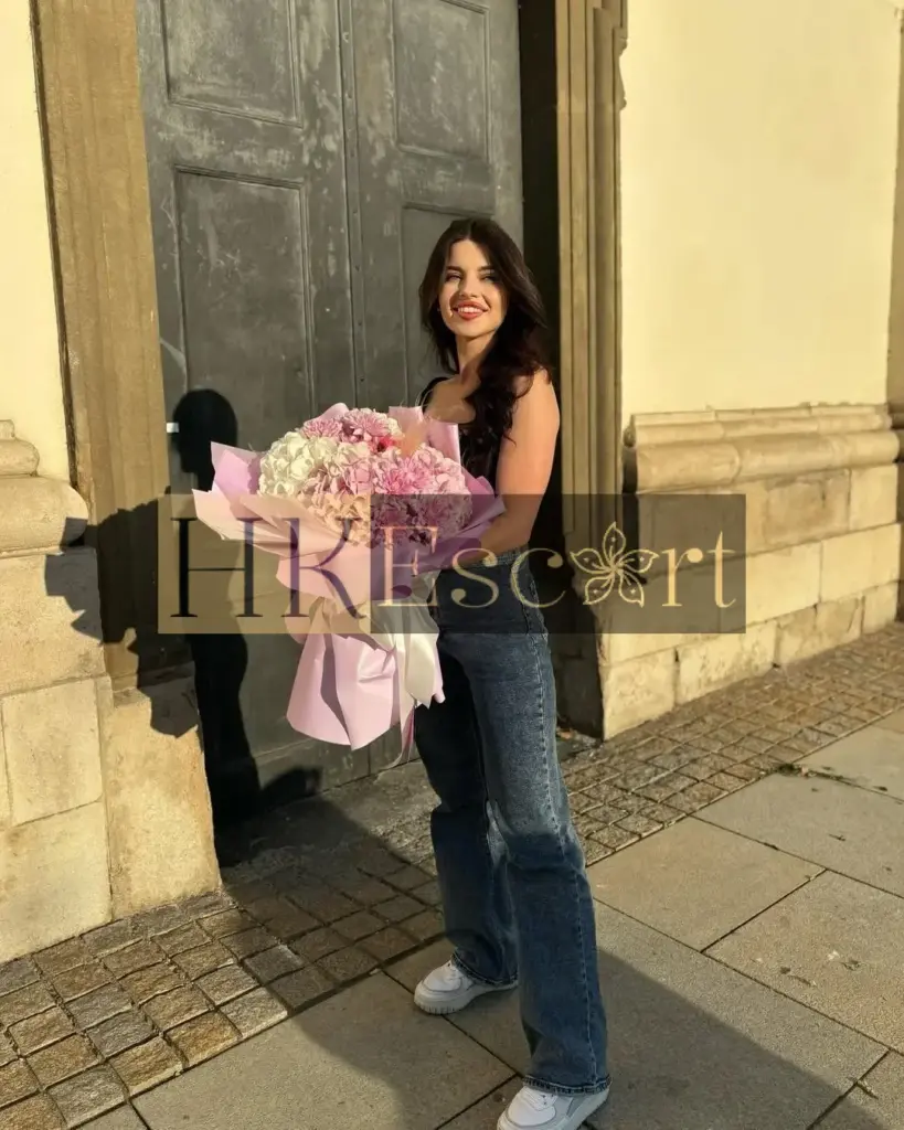 Ivy - Escort Hong Kong, bust 1, height 175 cm, weight 61 kg