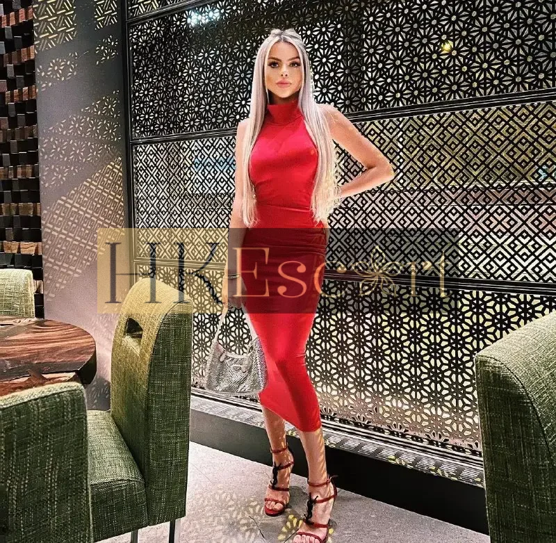 Martina - Escort Hong Kong, bust 4, height 170 cm, weight 51 kg