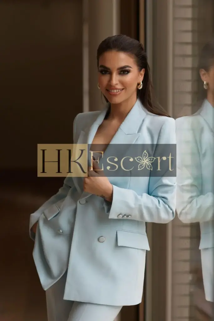 Lindsay - Escort Hong Kong, bust 3, height 174 cm, weight 58 kg