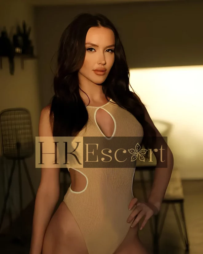 Coralie, 23 years old, weight 58 kg, height 176 cm