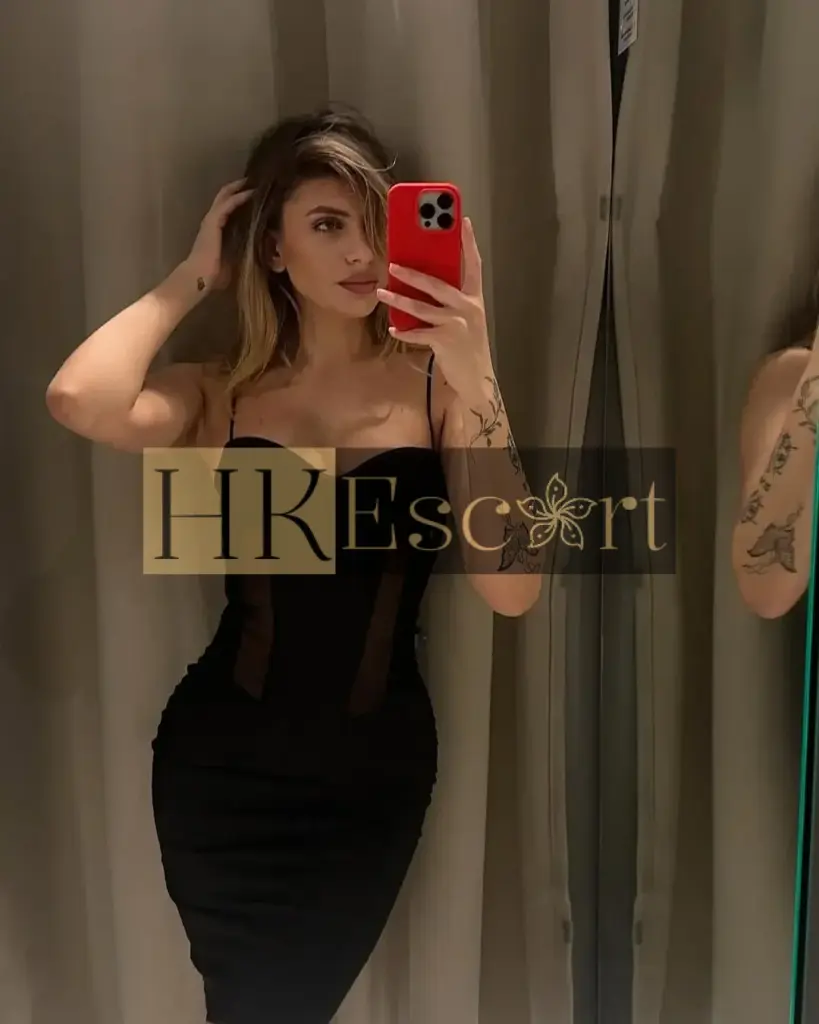 Arabella - Escort Hong Kong, bust 2, height 175 cm, weight 59 kg