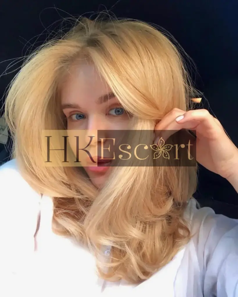 Madelyn - Escort Hong Kong, bust 1, height 168 cm, weight 55 kg