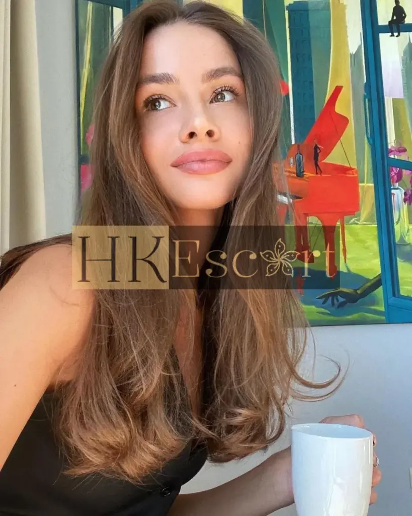 Flora - Escort Hong Kong, bust 1, height 174 cm, weight 56 kg