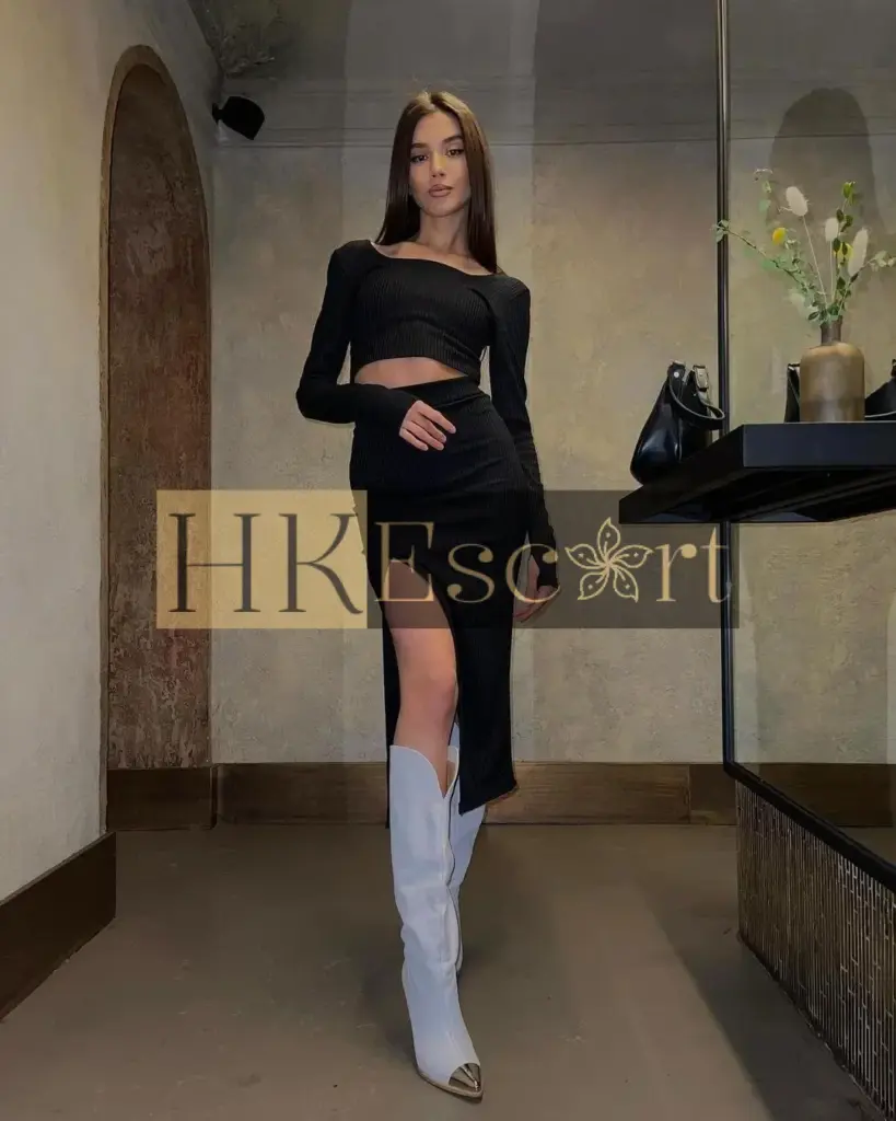 Gemma - Escort Hong Kong, bust 1, height 179 cm, weight 61 kg