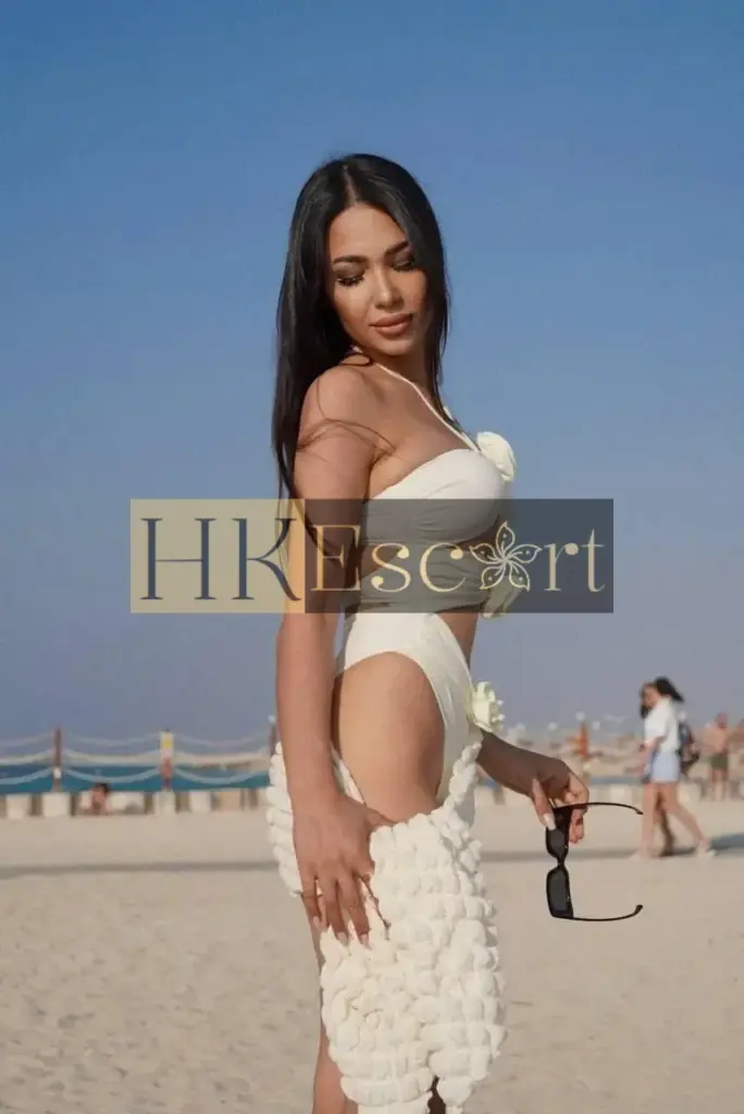 Leila - Escort Hong Kong, bust 2, height 167 cm, weight 53 kg