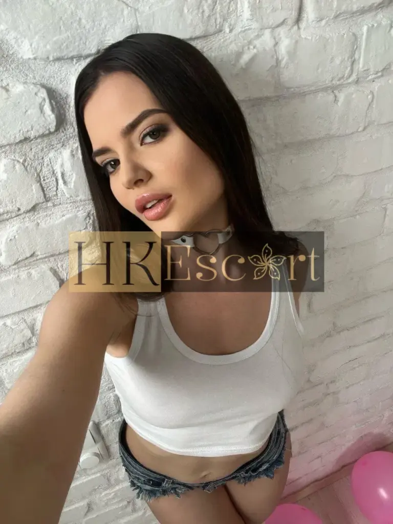 Ariella - Escort Hong Kong, bust 2, height 175 cm, weight 58 kg