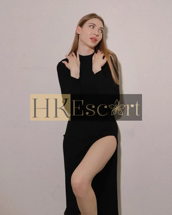 Alice, 20 years old, weight 59 kg, height 176 cm