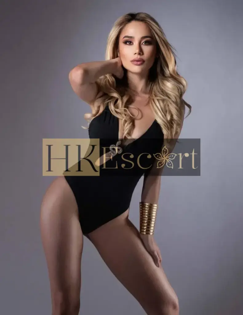 Alina - Escort Hong Kong, bust 2, height 174 cm, weight 58 kg