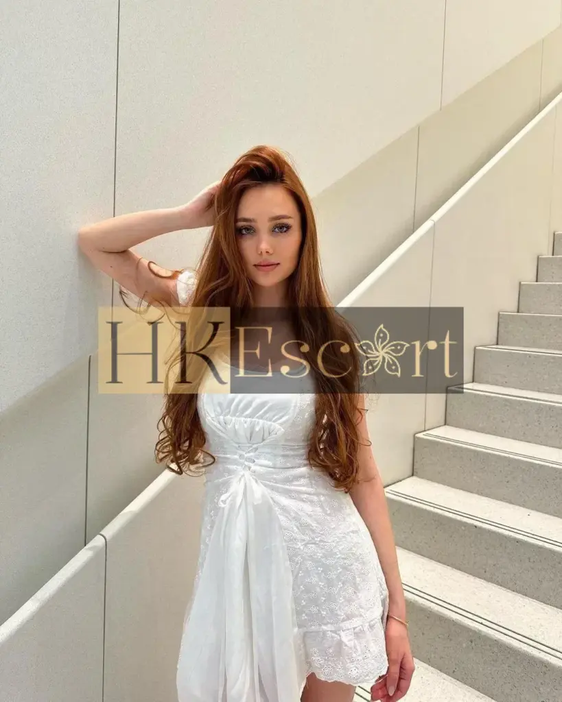 Bailey - Escort Hong Kong, bust 2, height 175 cm, weight 58 kg
