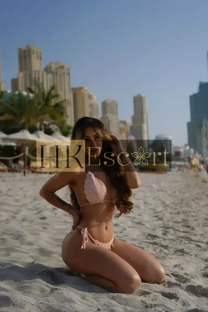 Selena - Escort Hong Kong, bust 2, height 175 cm, weight 56 kg