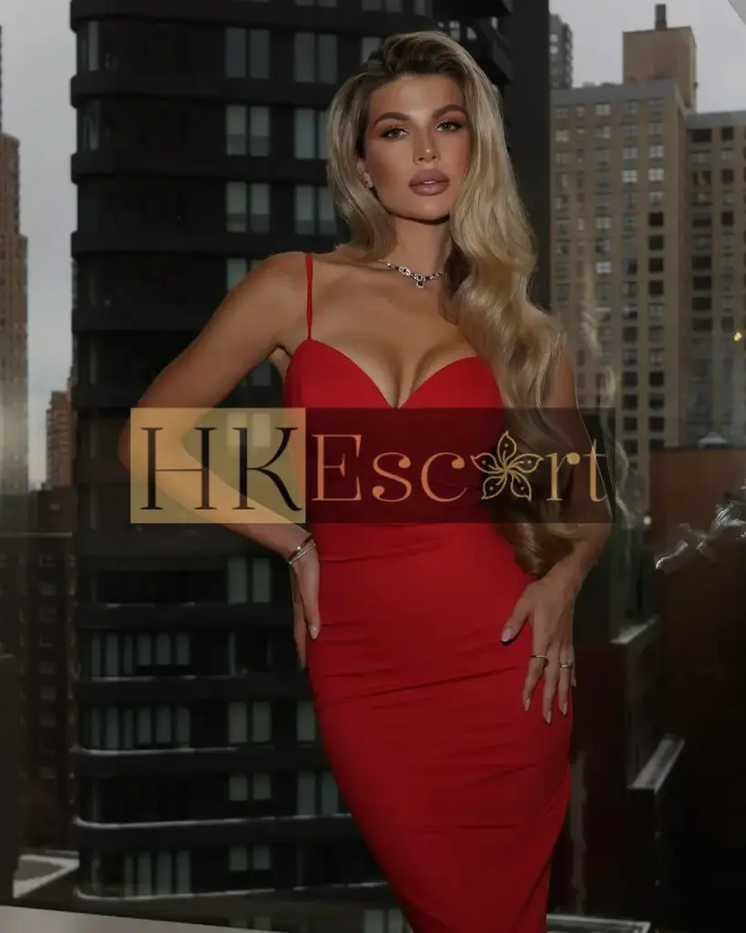 Evelyn - Escort Hong Kong, bust 3, height 176 cm, weight 62 kg