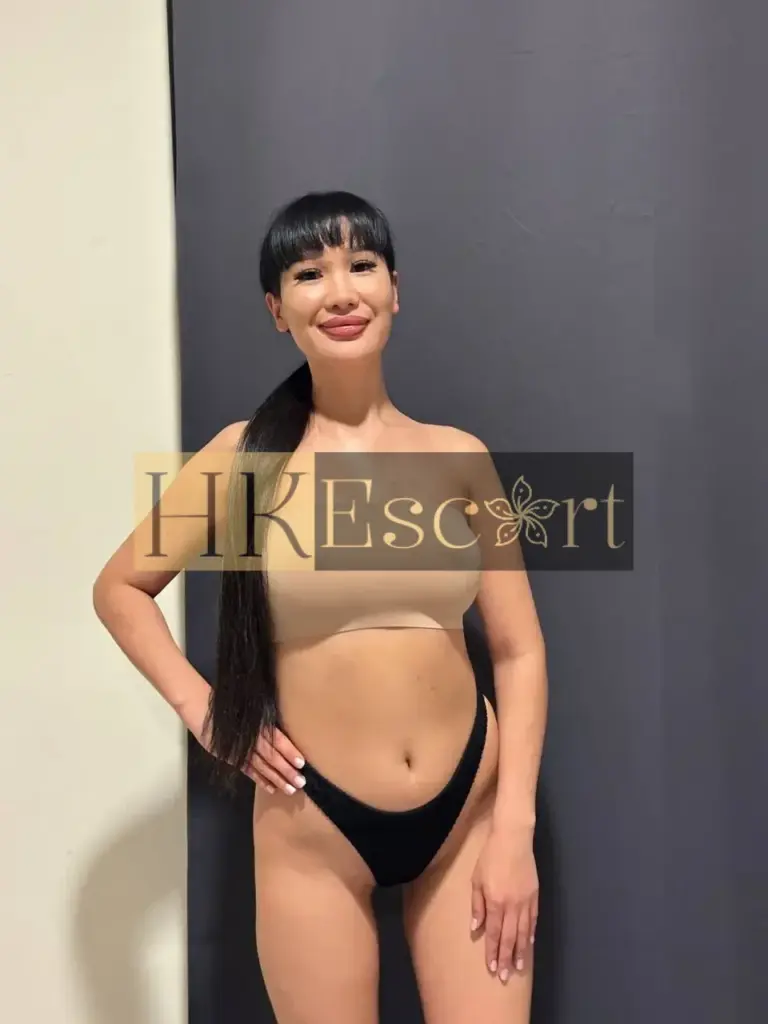 Jenny - Escort Hong Kong, bust 2, height 169 cm, weight 50 kg