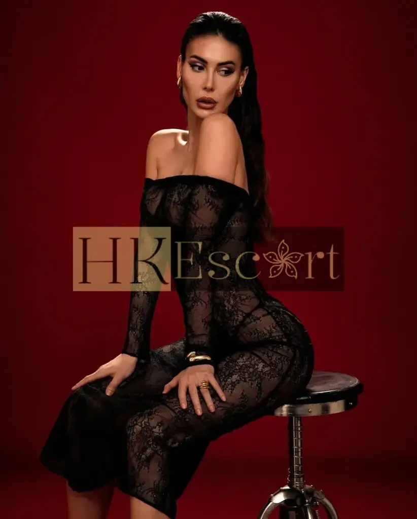 Seraphina - Escort Hong Kong, bust 3, height 177 cm, weight 60 kg
