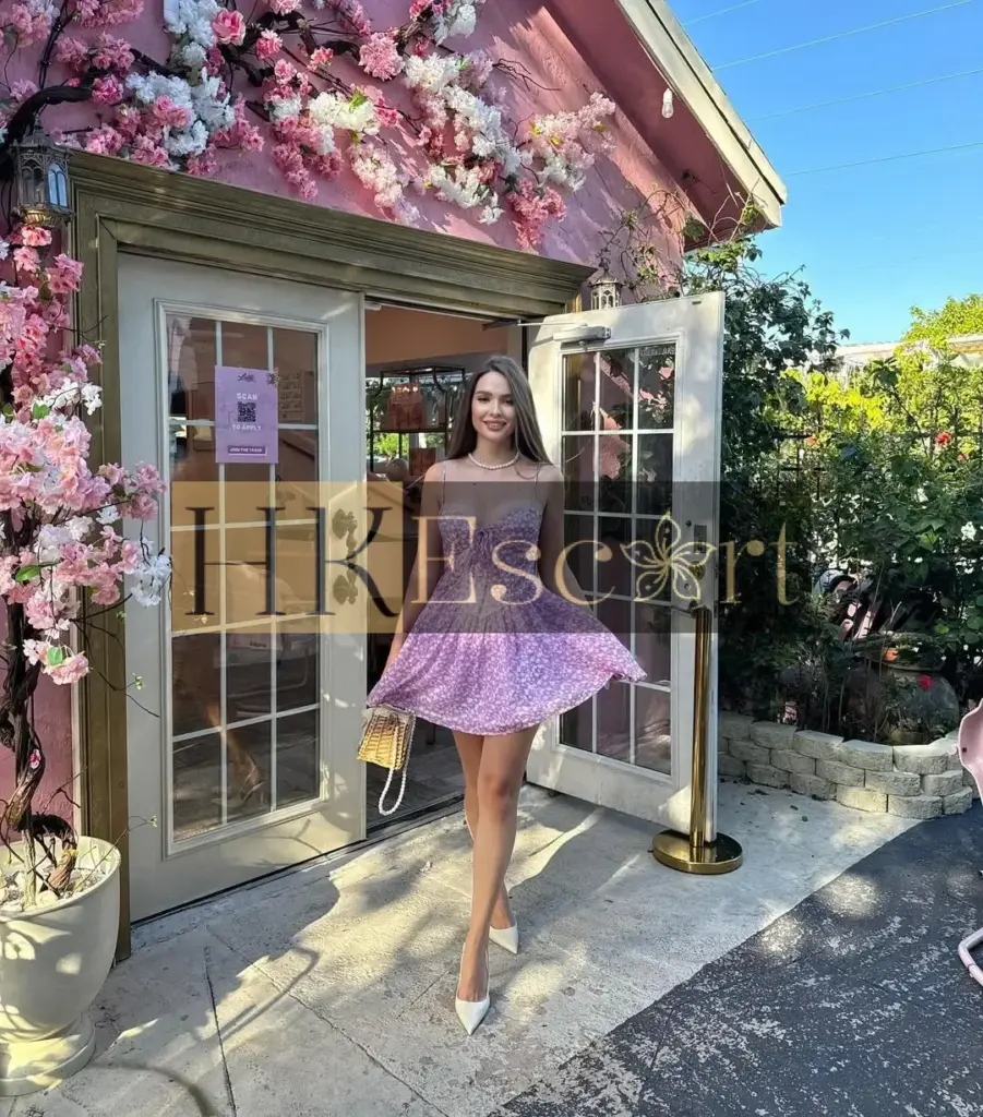 Victoria - Escort Hong Kong, bust 2, height 175 cm, weight 60 kg