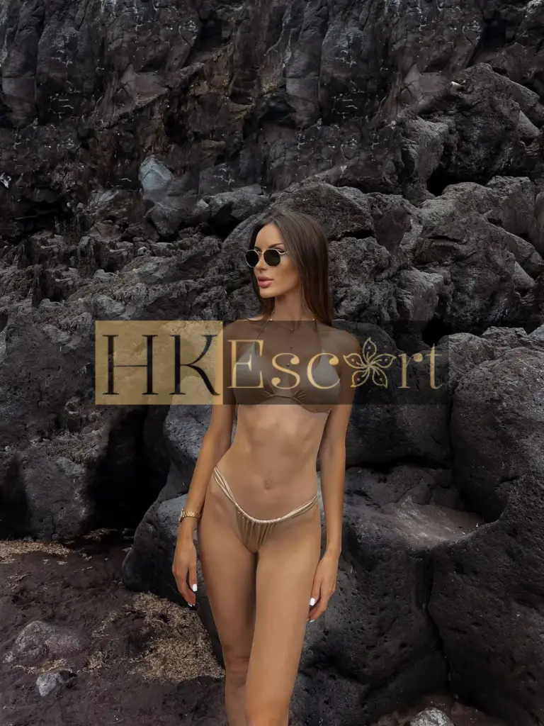 Livia - Escort Hong Kong, bust 2, height 173 cm, weight 57 kg