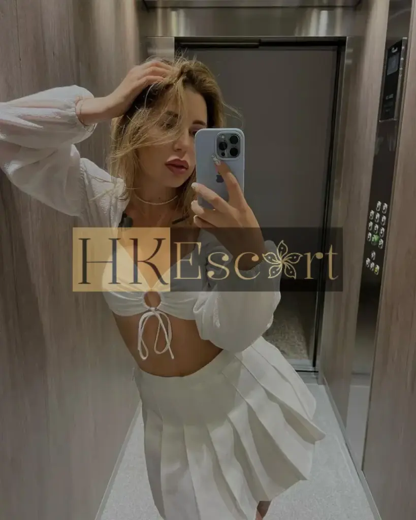 Joy - Escort Hong Kong, bust 1, height 176 cm, weight 59 kg