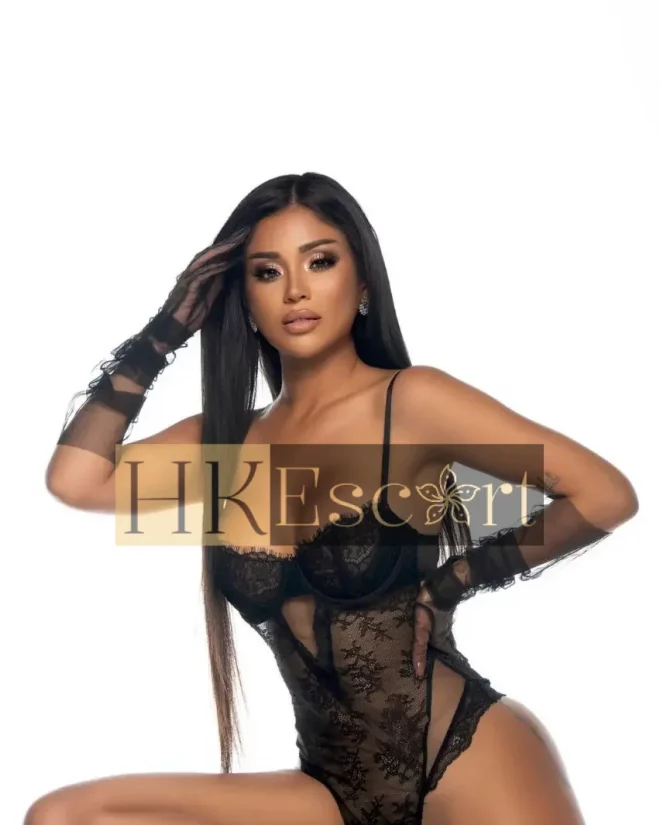 Catalina, 24 years old, weight 49 kg, height 168 cm