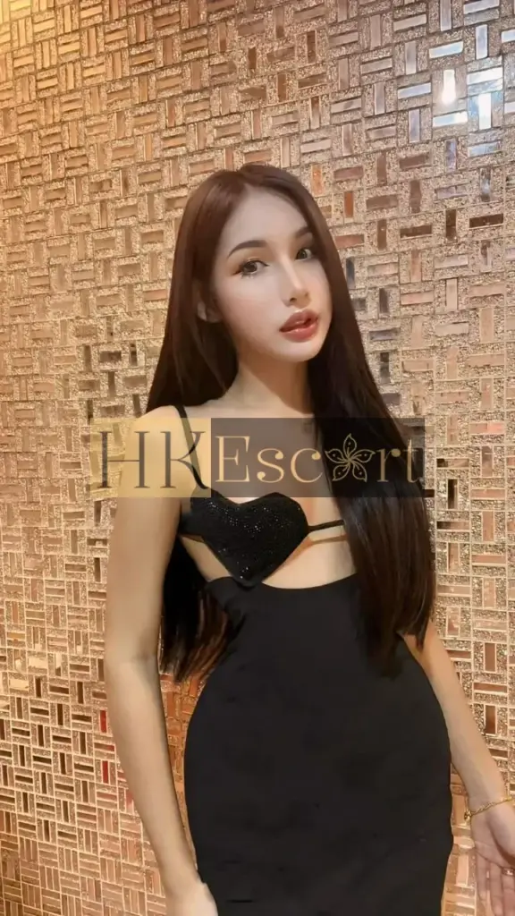 Elise - Escort Hong Kong, bust 2, height 167 cm, weight 54 kg