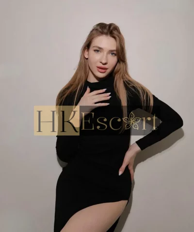 Alice, 20 years old, weight 59 kg, height 176 cm