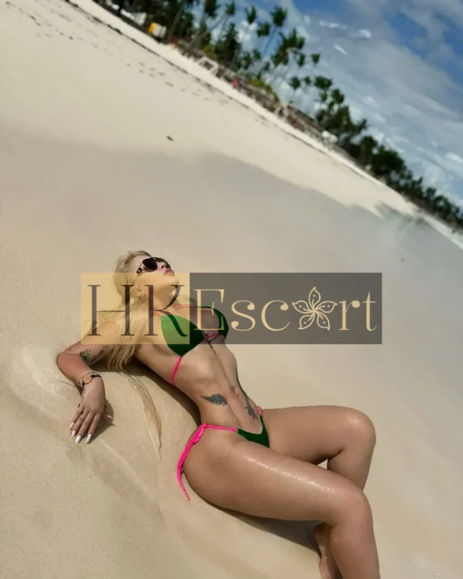 Mia, 24 years old, weight 65 kg, height 169 cm