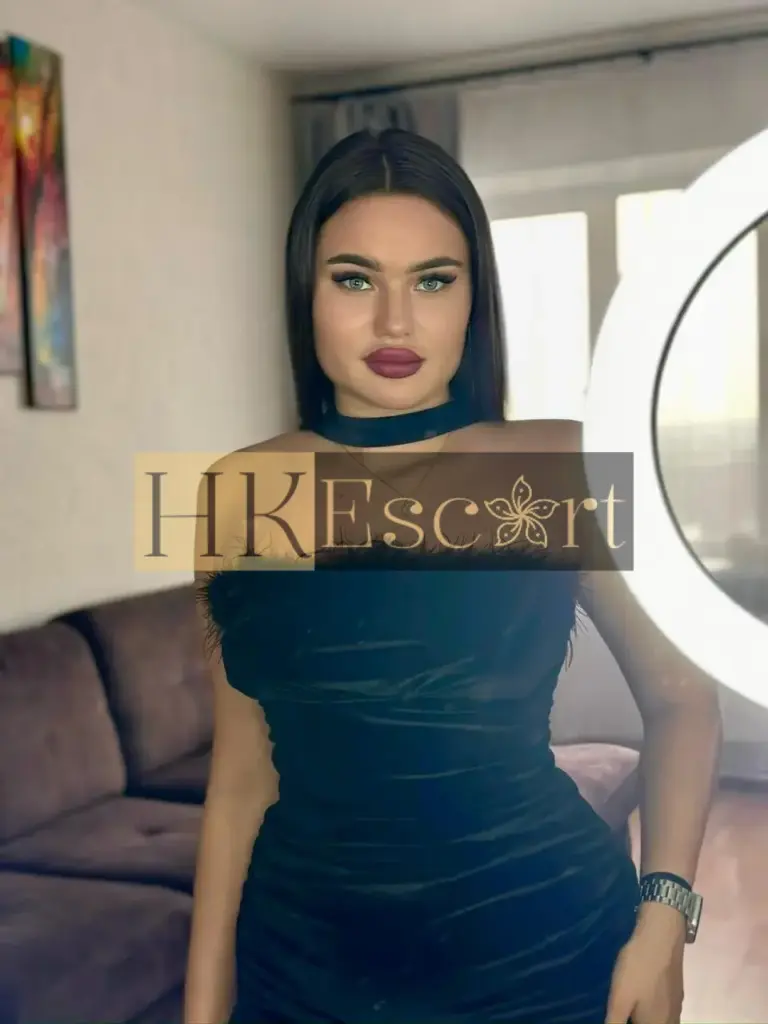 Lana - Escort Hong Kong, bust 3, height 175 cm, weight 70 kg