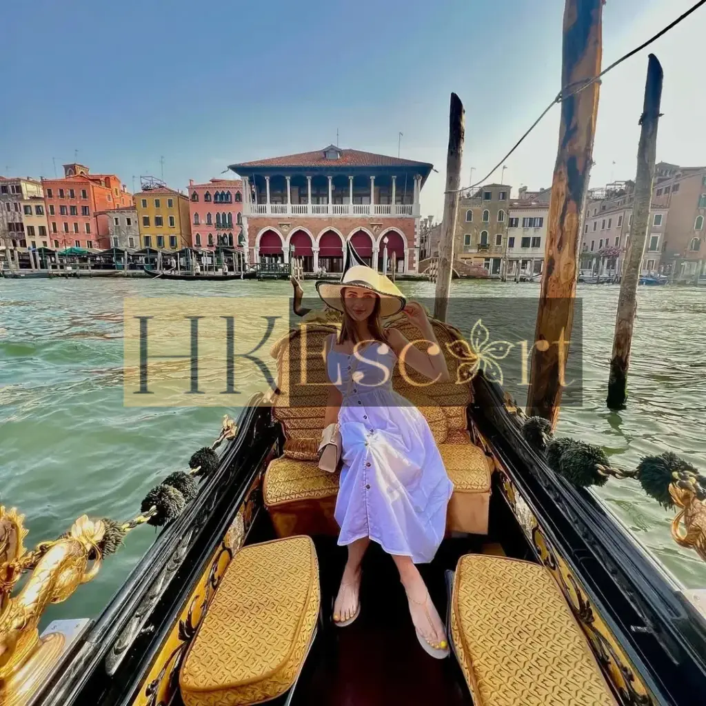 Penelope - Escort Hong Kong, bust 2, height 174 cm, weight 59 kg