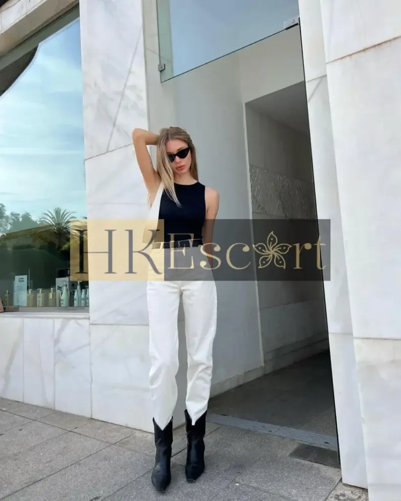 Lana - Escort Hong Kong, bust 1, height 175 cm, weight 57 kg