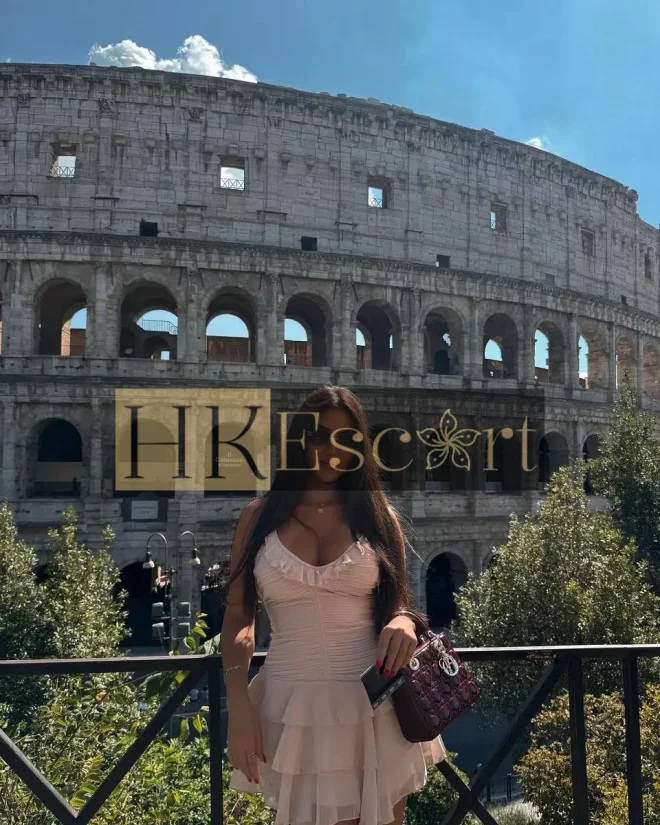 Artemida, 25 years old, weight 59 kg, height 178 cm