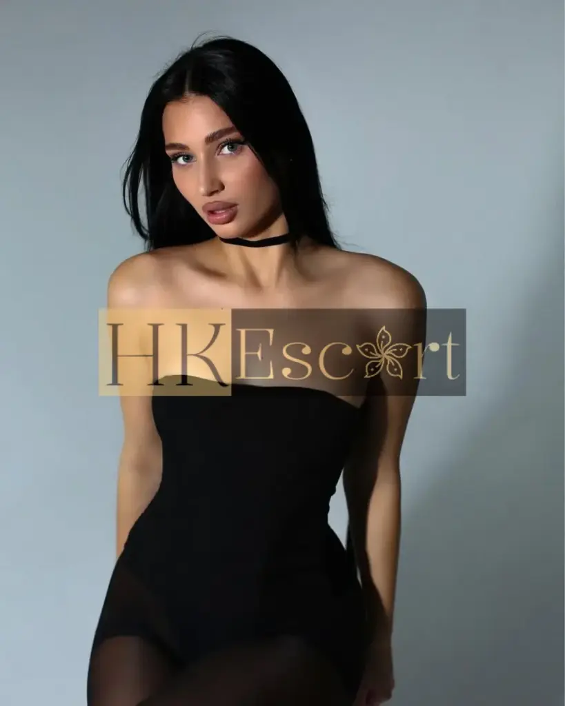 Aria - Escort Hong Kong, bust 2, height 178 cm, weight 60 kg