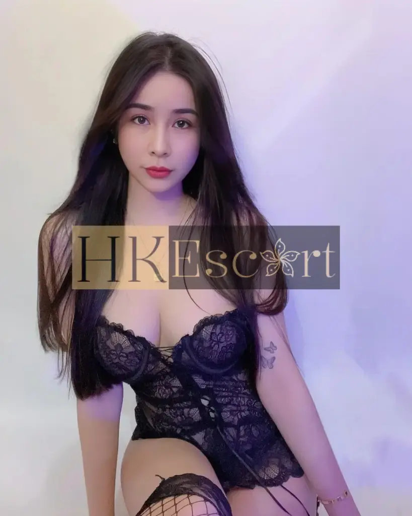 Gloria - Escort Hong Kong, bust 2, height 176 cm, weight 60 kg