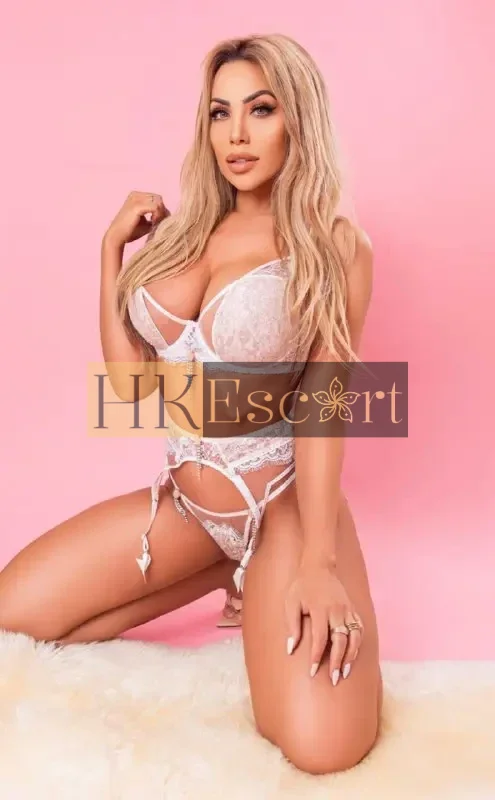 Dahlia - Escort Hong Kong, bust 3, height 174 cm, weight 60 kg