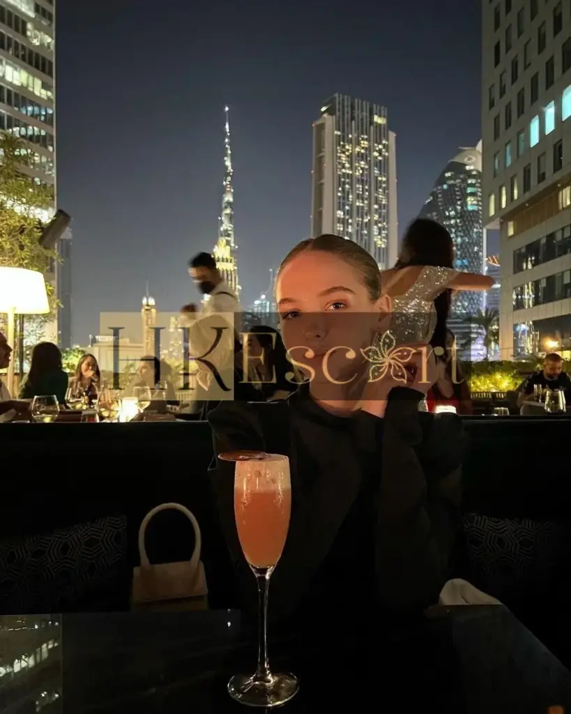 Shelby - Escort Hong Kong, bust 2, height 174 cm, weight 53 kg