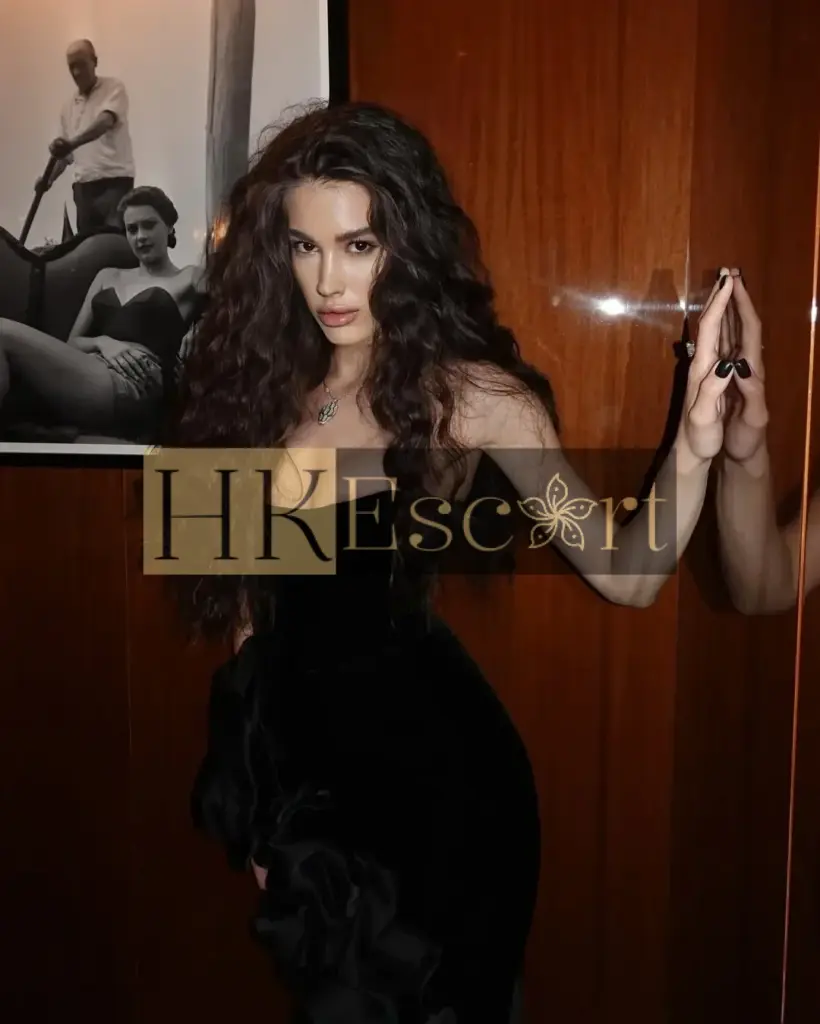 Bianca - Escort Hong Kong, bust 1, height 177 cm, weight 57 kg