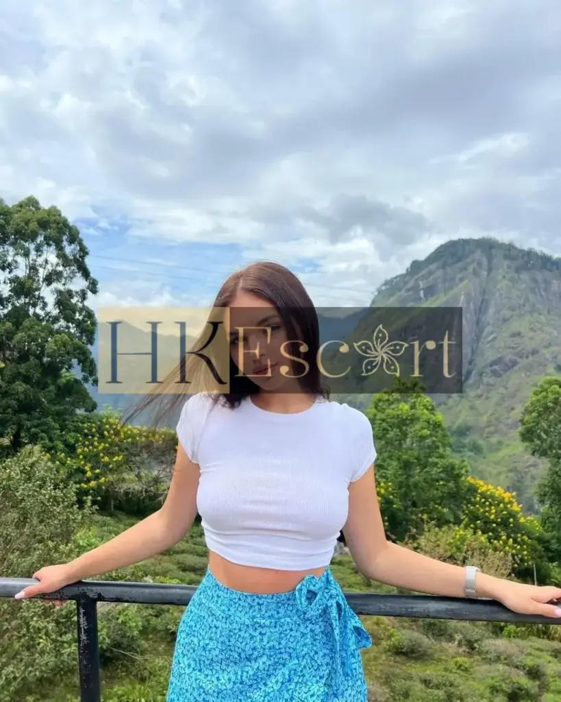 Natalie - Escort Hong Kong, bust 3, height 176 cm, weight 58 kg