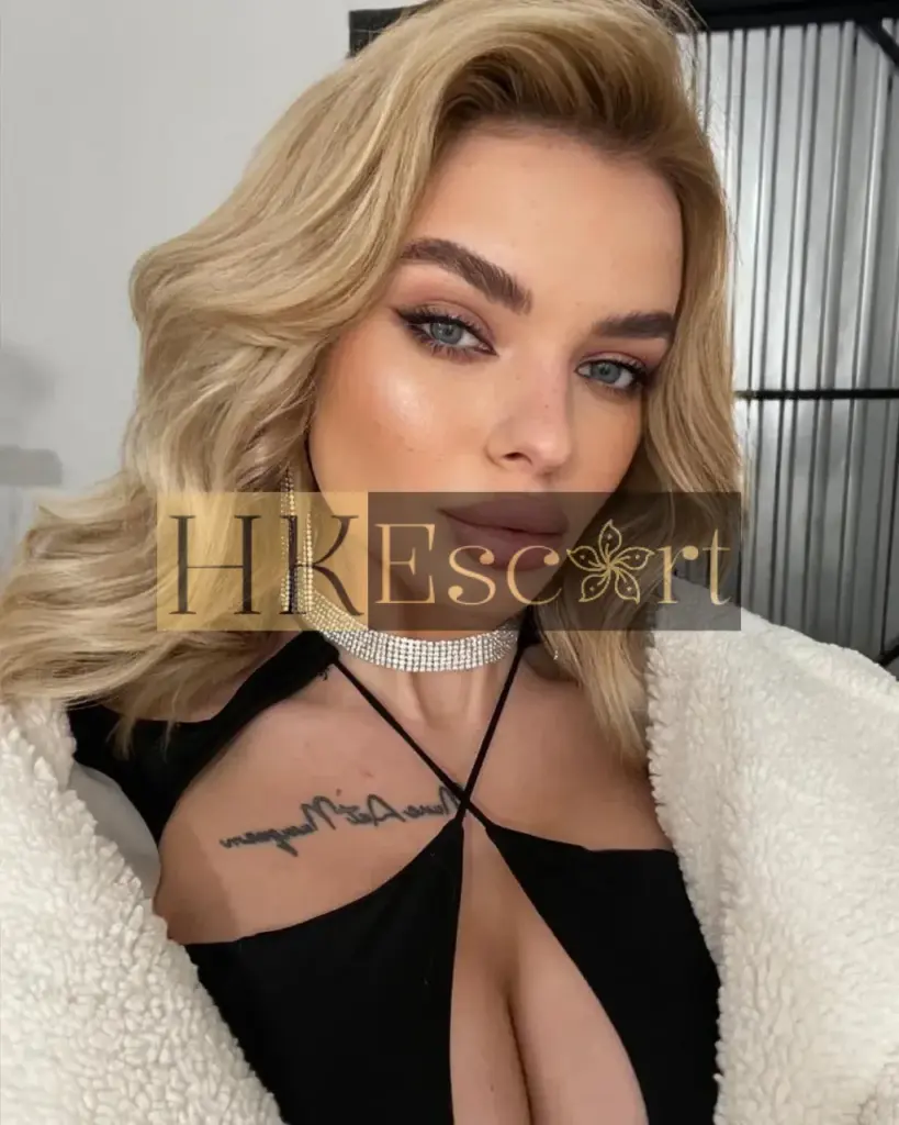 Kaitlyn - Escort Hong Kong, bust 2, height 167 cm, weight 54 kg