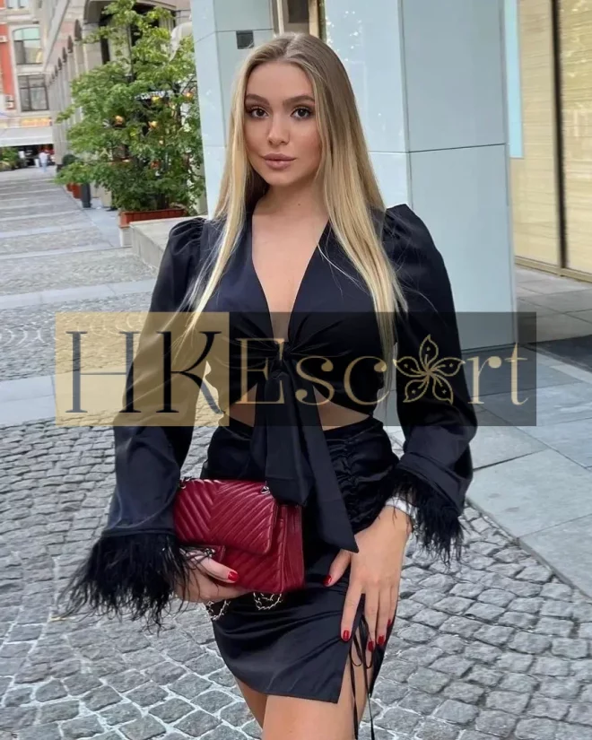Esme, 24 years old, weight 60 kg, height 175 cm