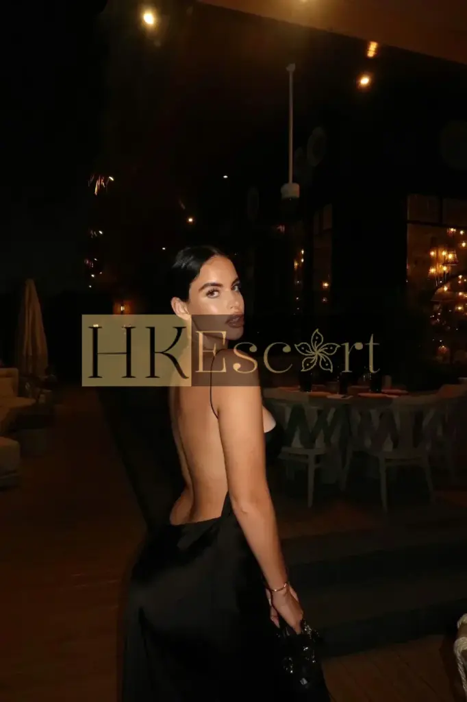 Ketrin - Escort Hong Kong, bust 3, height 165 cm, weight 52 kg