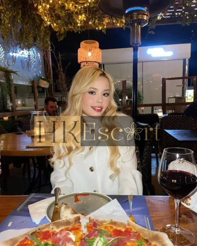 Rachel, 22 years old, weight 55 kg, height 169 cm