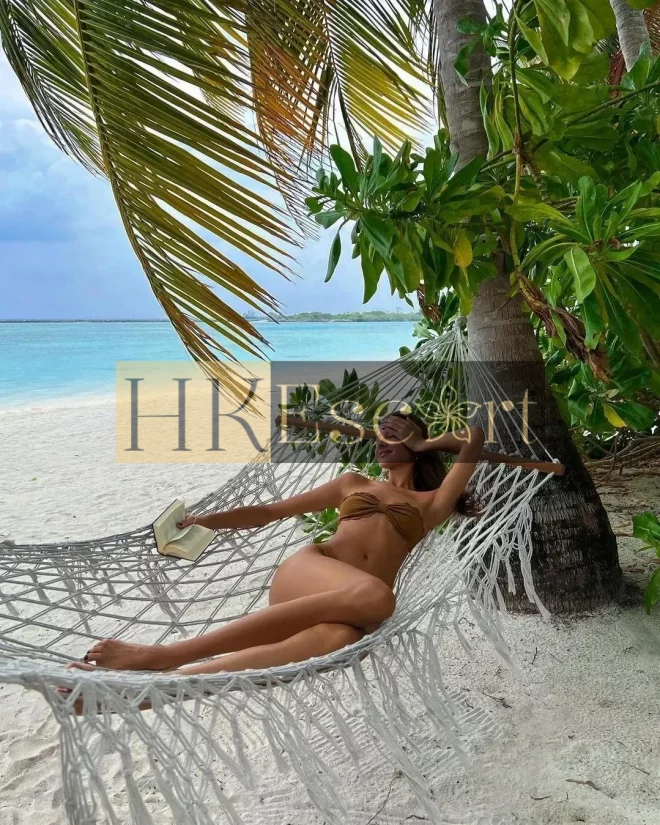 Flora, 20 years old, weight 56 kg, height 174 cm