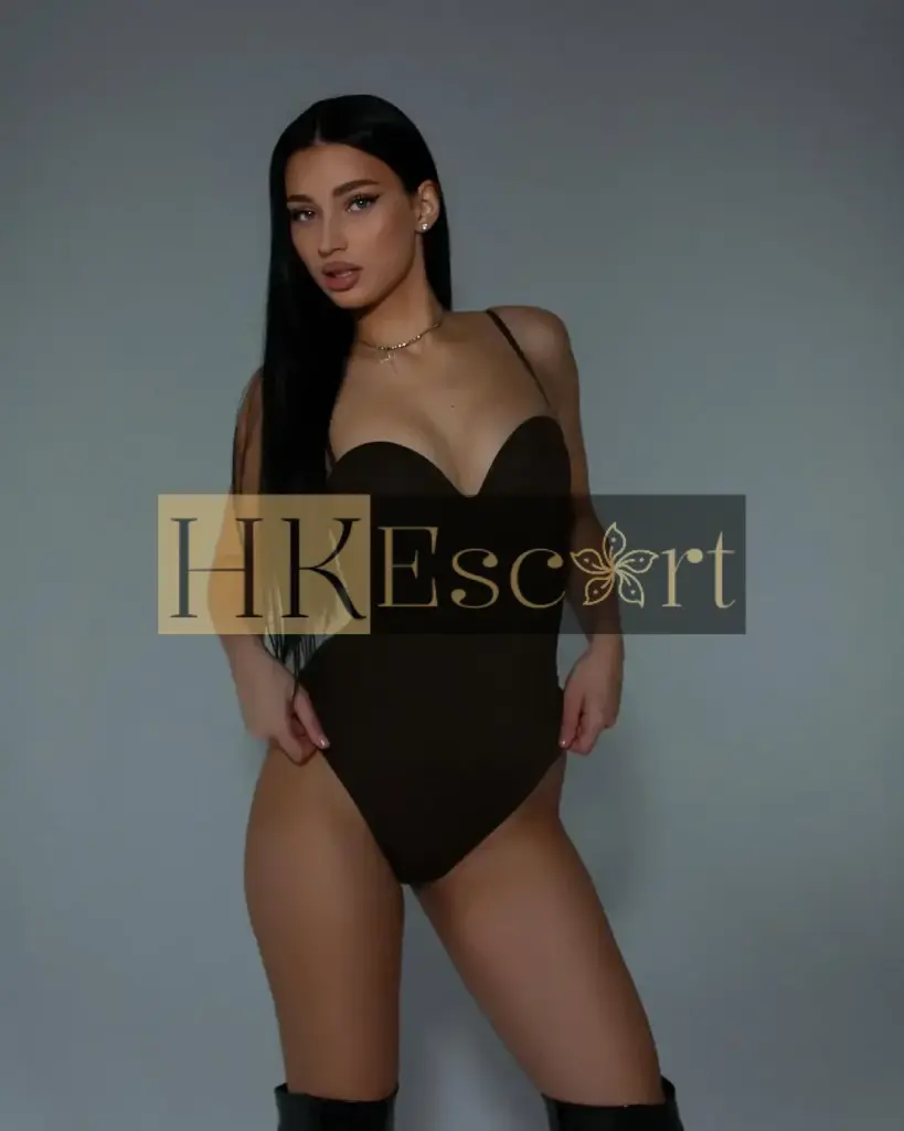 Aria - Escort Hong Kong, bust 2, height 178 cm, weight 60 kg