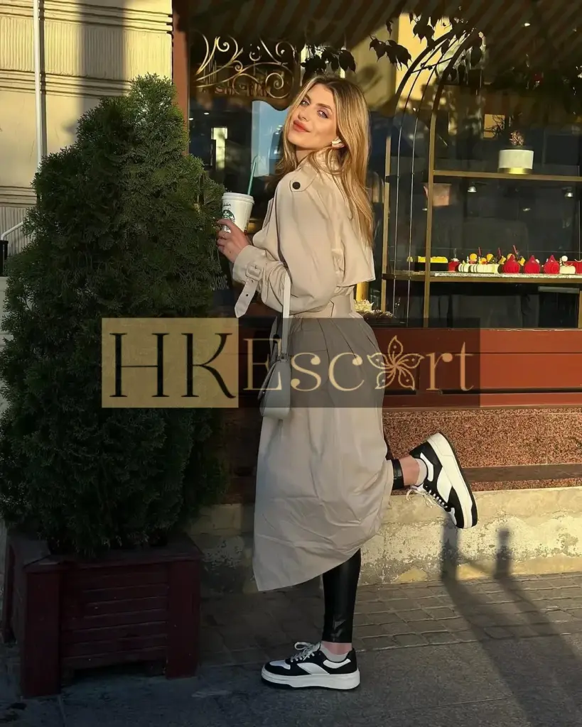 Arabella - Escort Hong Kong, bust 2, height 175 cm, weight 59 kg