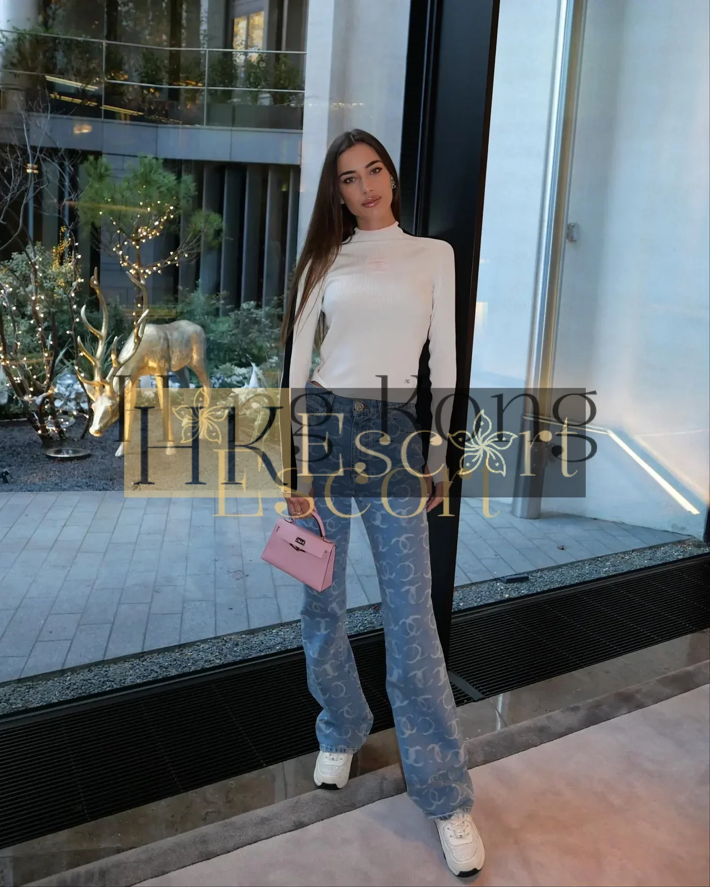 Agnies - Escort Hong Kong, bust 2.5, height 179 cm, weight 58 kg