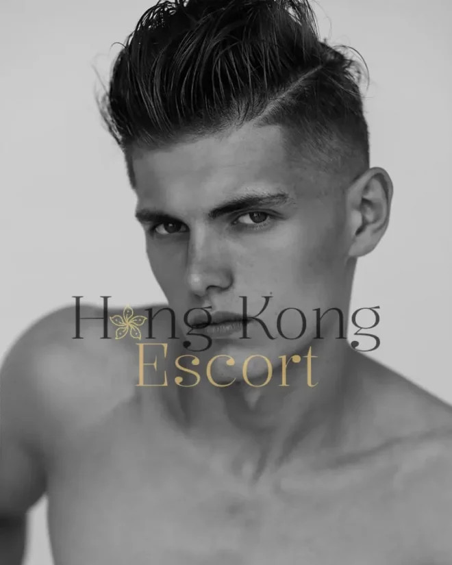 Jhon, 19 years old, weight 78 kg, height 186 cm