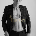 Jhon, 19 years old, weight 78 kg, height 186 cm