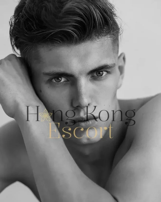 Jhon, 19 years old, weight 78 kg, height 186 cm