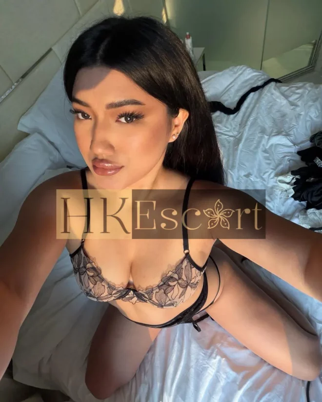 Anna, 23 years old, weight 74 kg, height 178 cm
