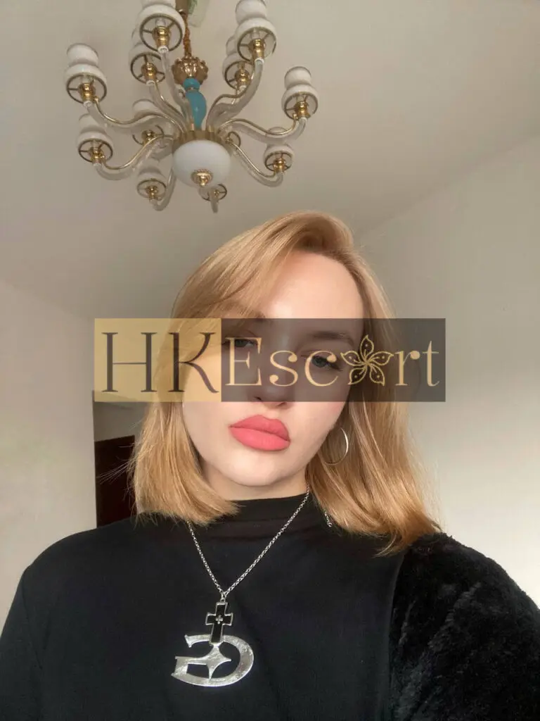 Lina - Escort Hong Kong, bust 1, height 166 cm, weight 57 kg