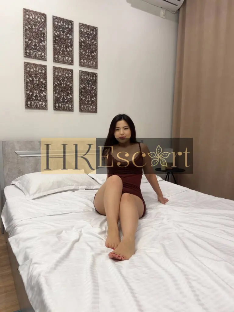Jay - Escort Hong Kong, bust 2, height 160 cm, weight 49 kg