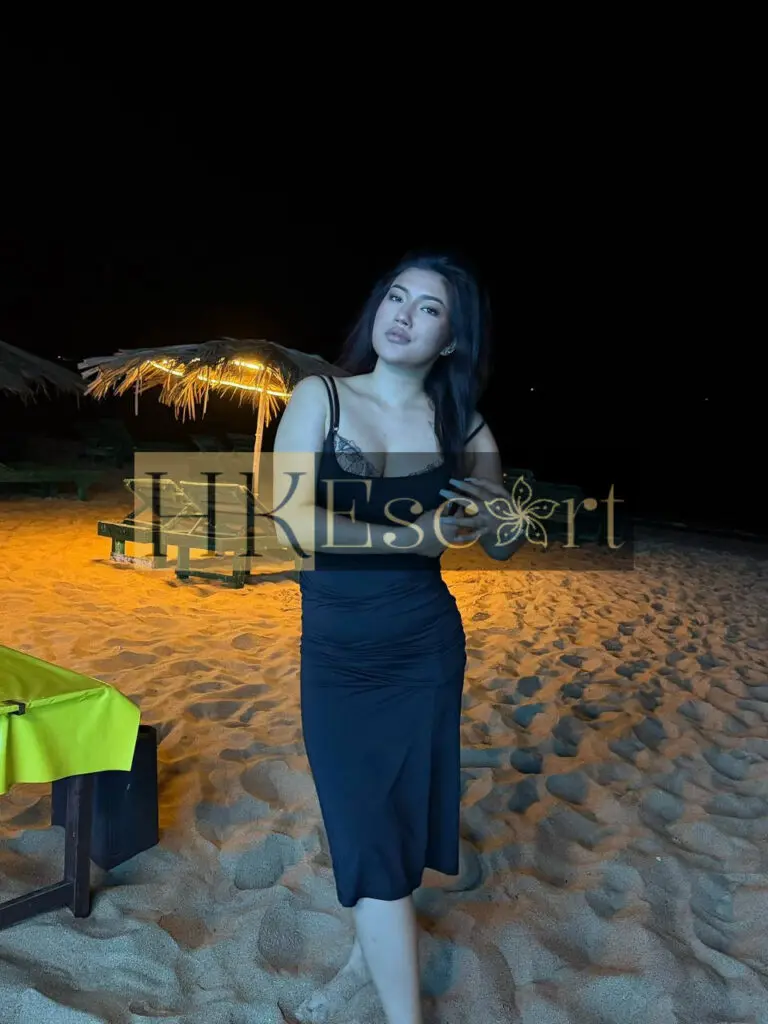 Anna - Escort Hong Kong, bust 4, height 178 cm, weight 74 kg